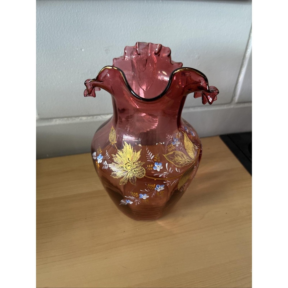 Fenton Cranberry Ruffled Glass‎ Pitcher - Picture 2 of 7